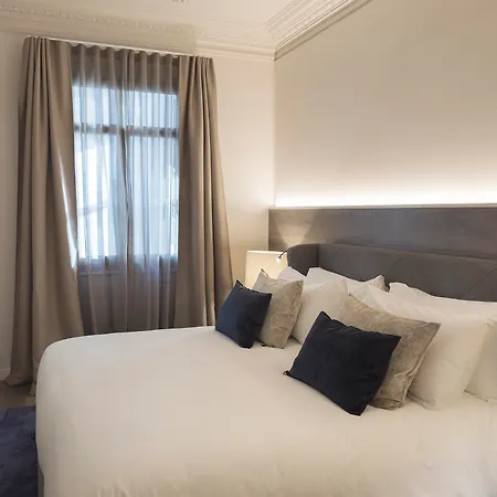 Casagrand Luxury Apartment Barcelona