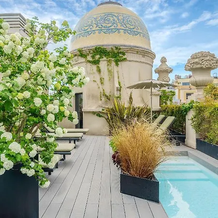 Casagrand Luxury Apartment Barcelona