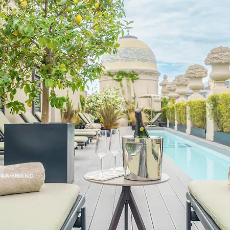 Apartment Casagrand Luxury Barcelona