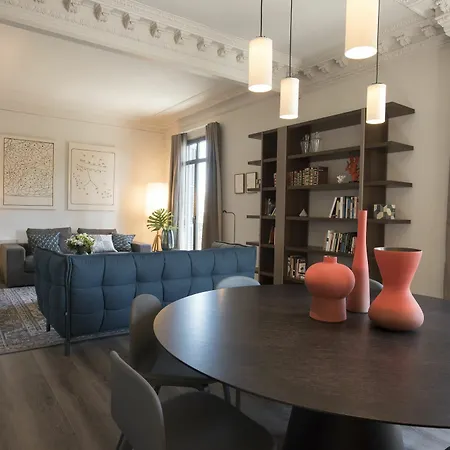 Casagrand Luxury Apartment Barcelona