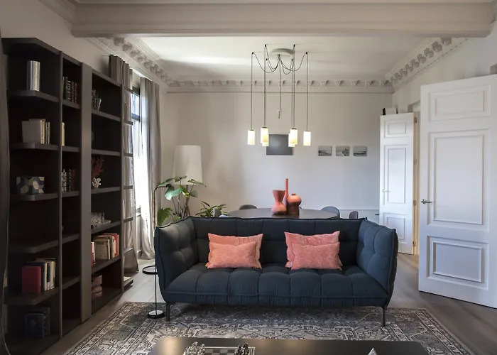 Casagrand Luxury Appartement