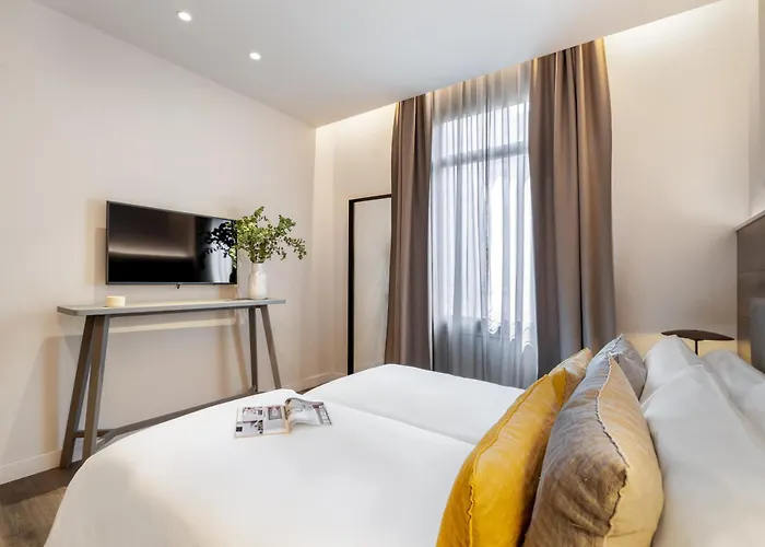 Casagrand Luxury *